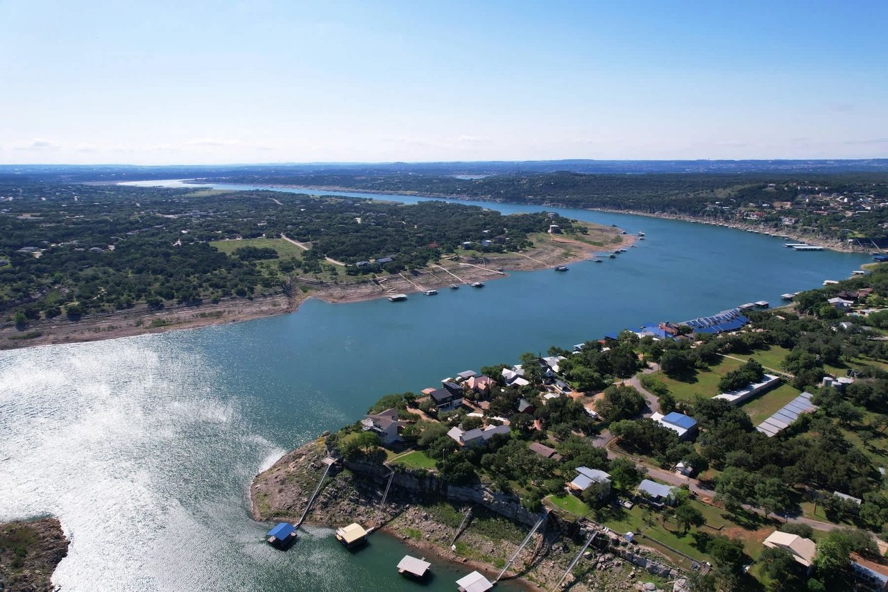 1907 Pace Bend