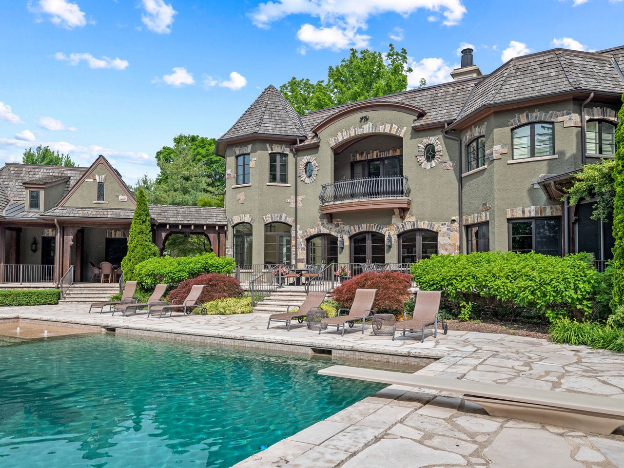26565 Scenic Drive