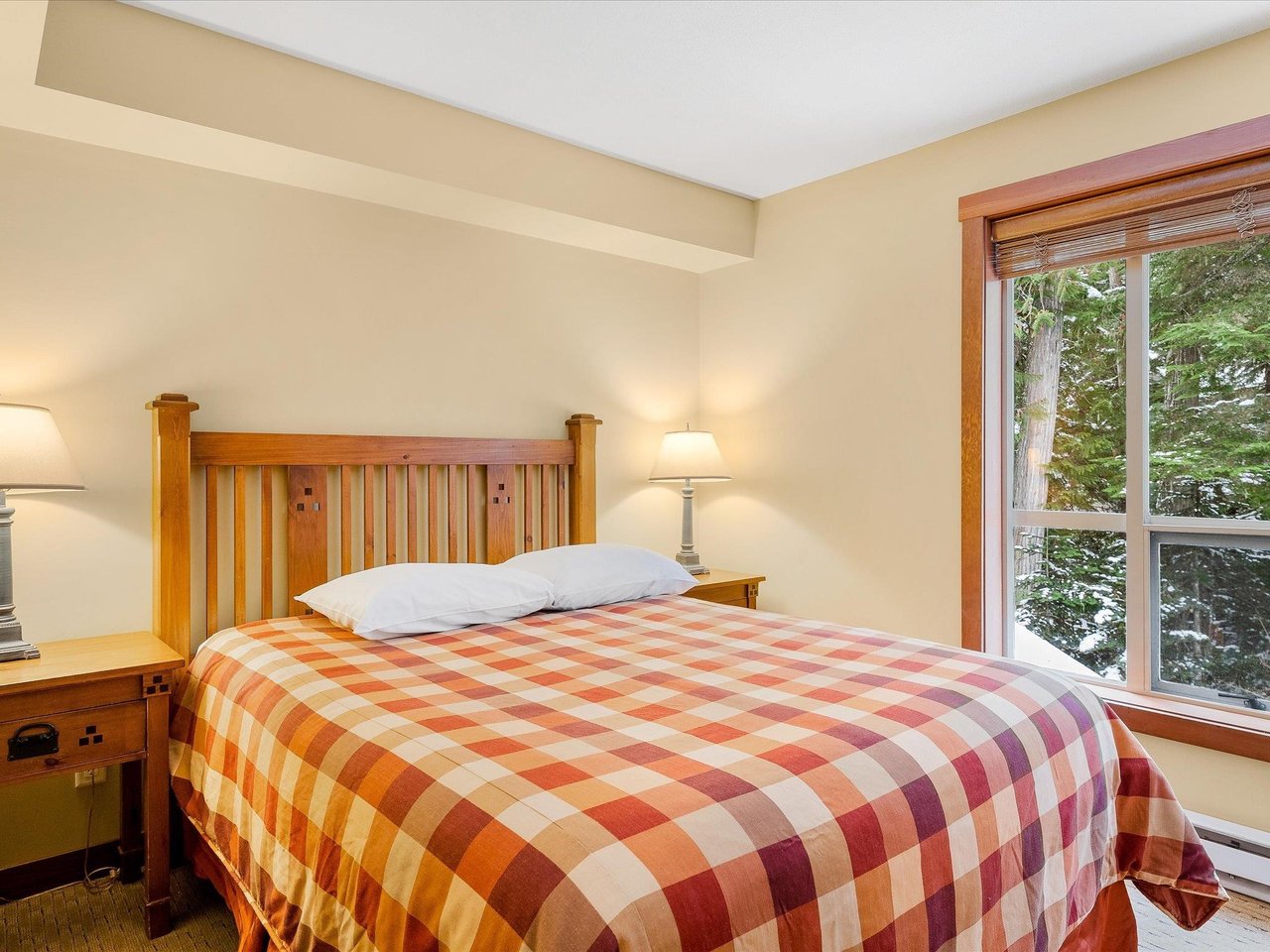 205 G3-4653 Blackcomb Wy