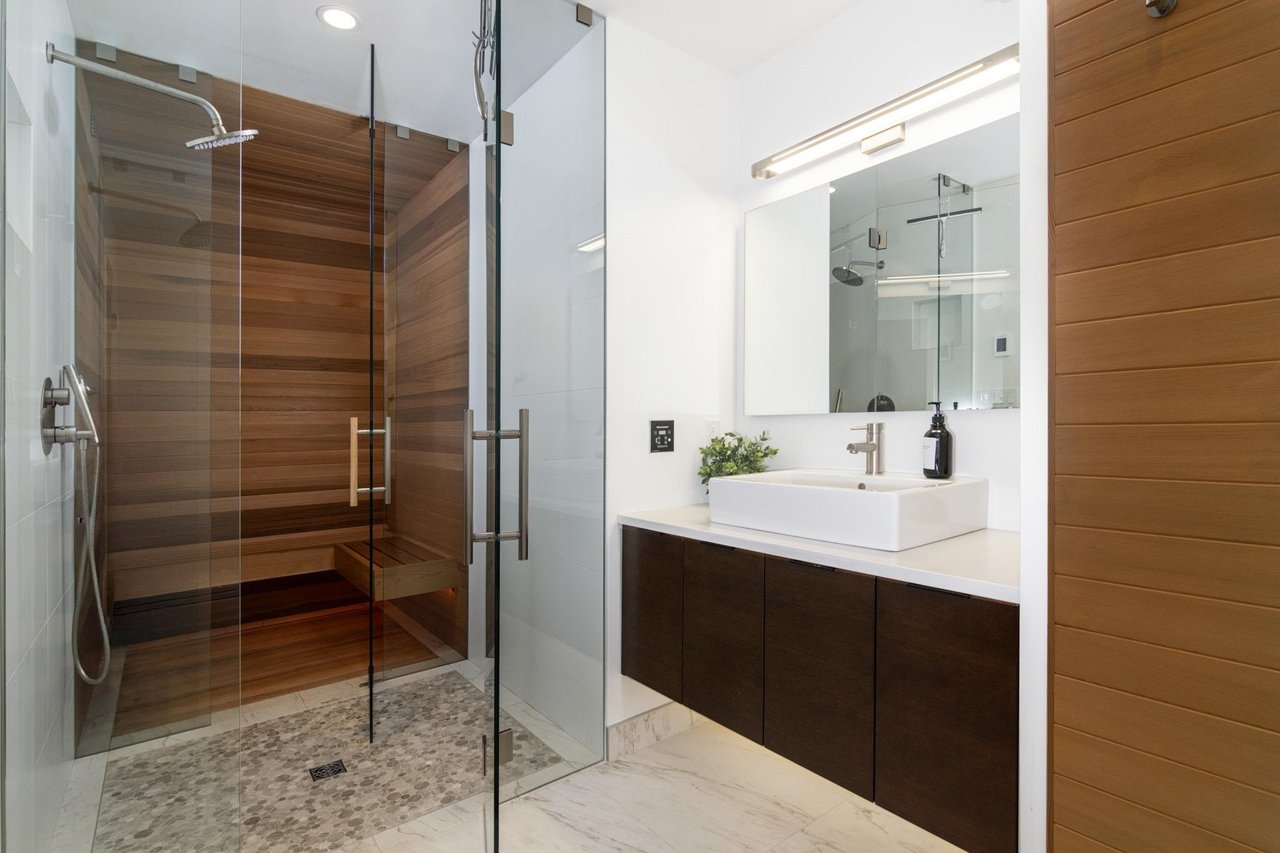 3369 Panorama Ridge
