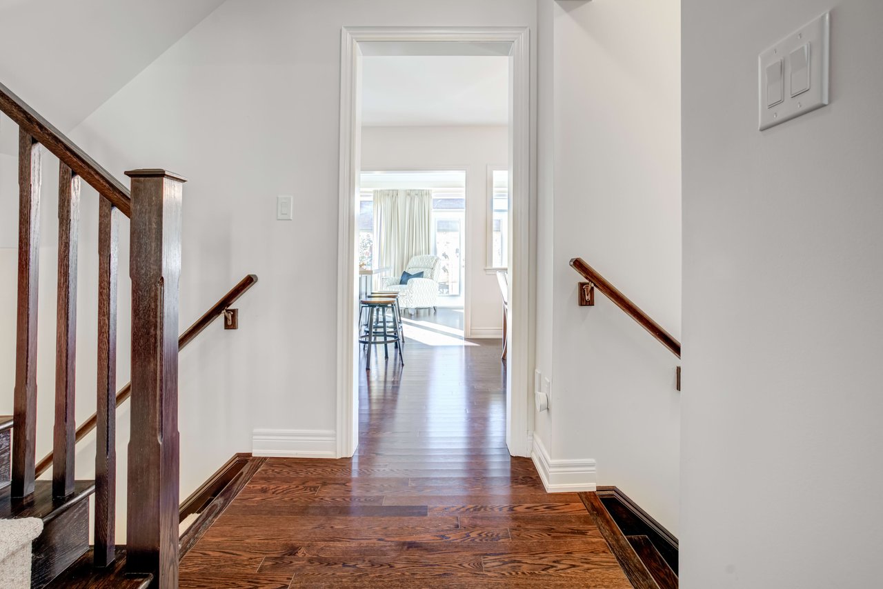 64 Bittersweet St