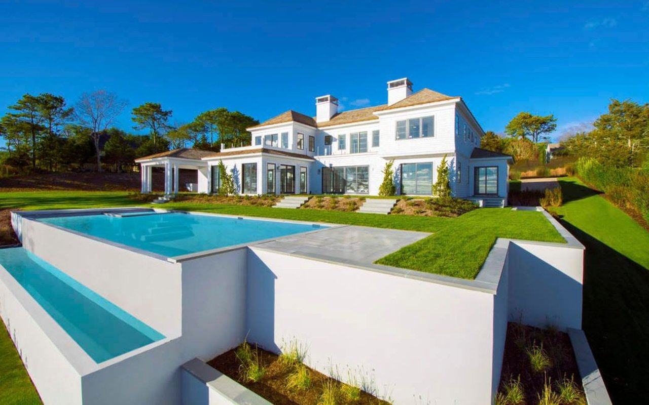 Atterbury Bay Front New Construction