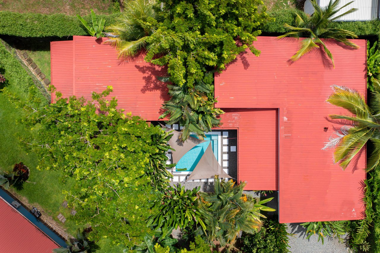 Uvita Garden Villa and Casita, 4 Bedrooms Total, Walking Distance To All