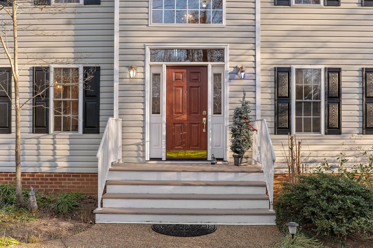 3531 Sherwood Bluff Way