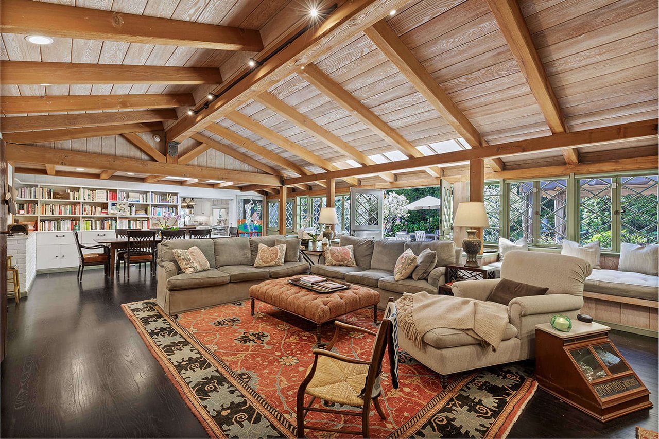 BRENTWOOD ENGLISH COUNTRY ESTATE