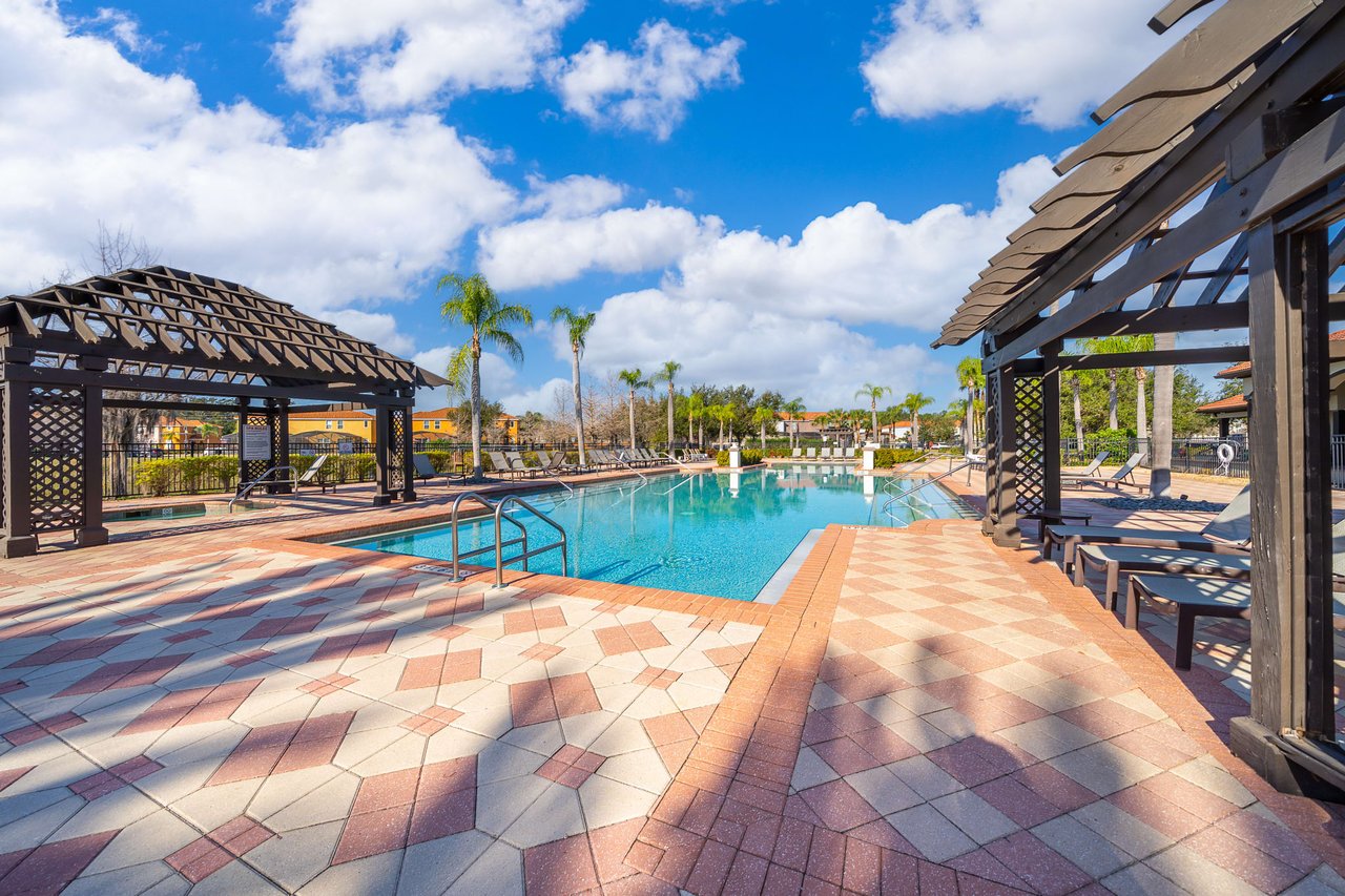 Bella Vida Resort 