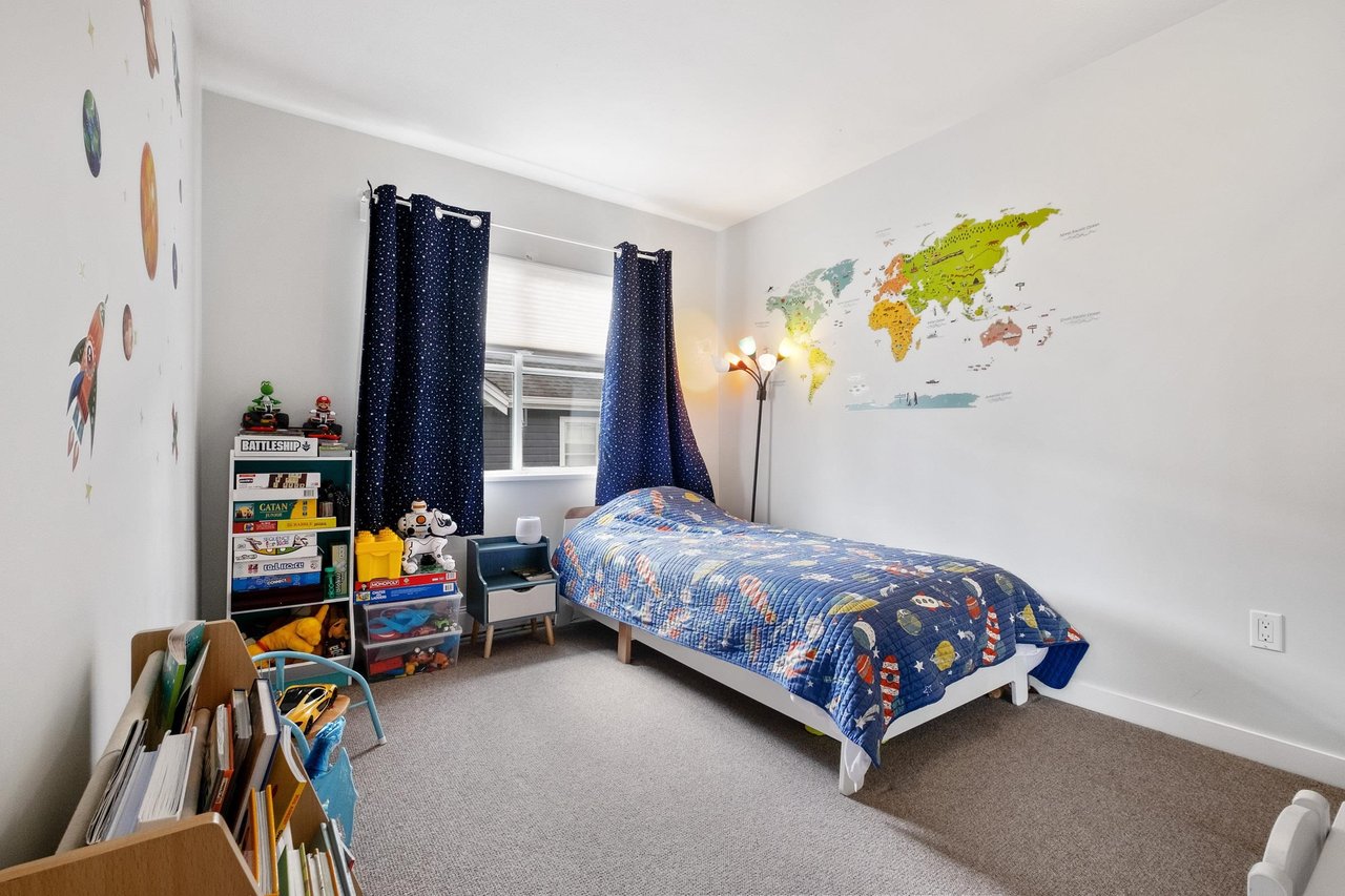 206-2960 E 29th Ave