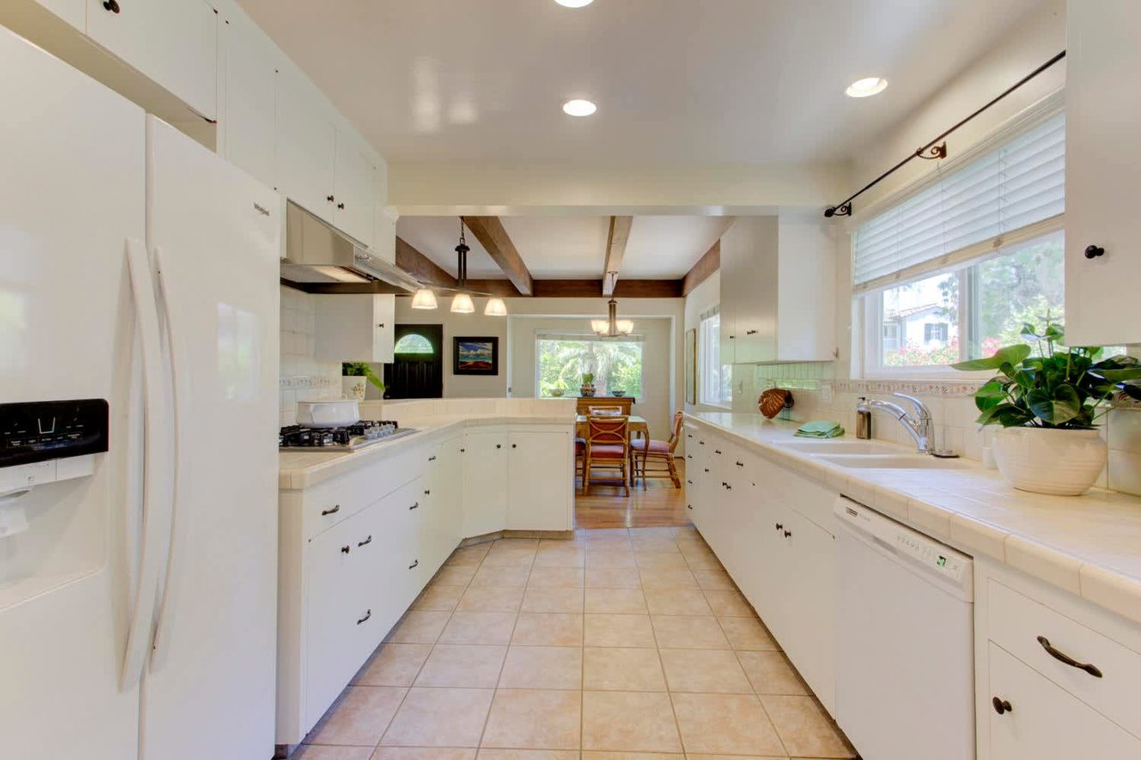 1819 Santa Barbara St