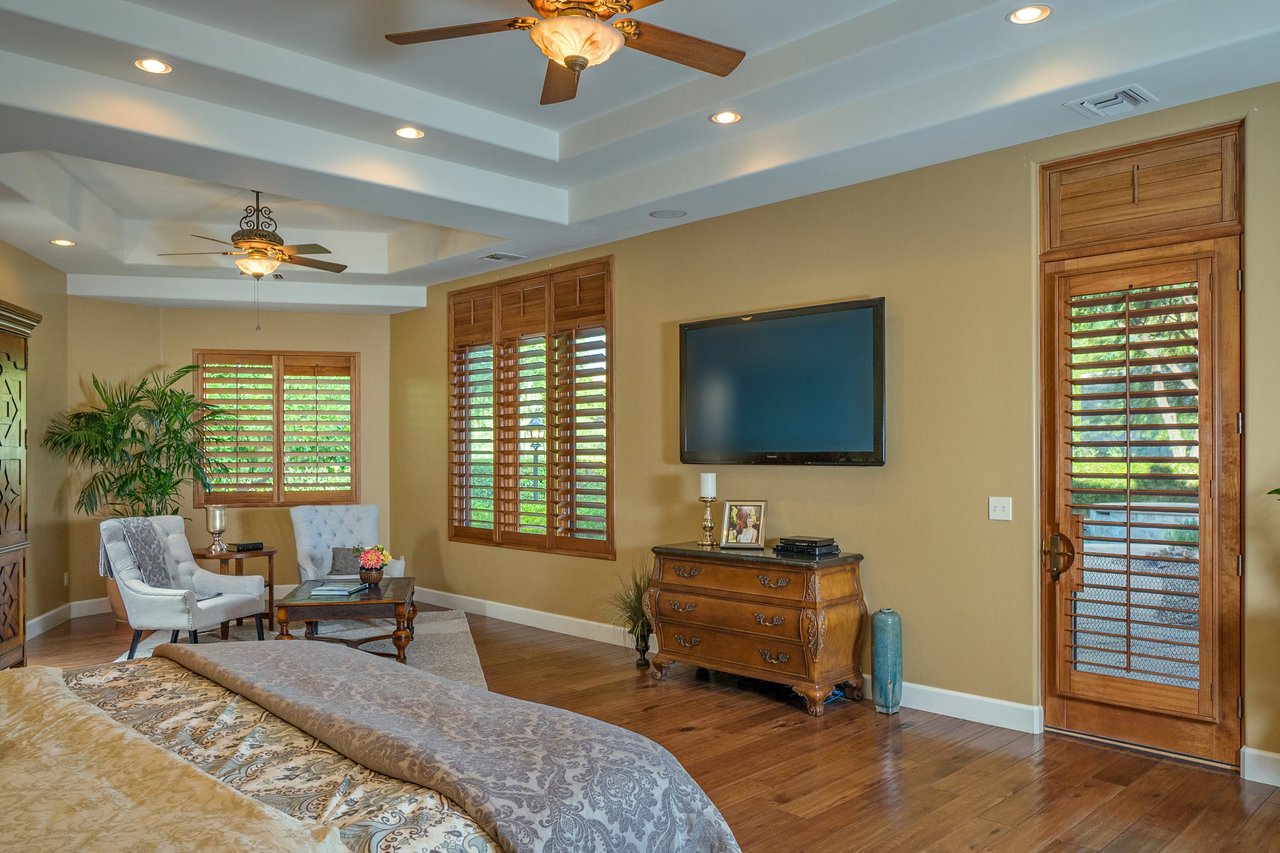 Incomparable Foothills Residence