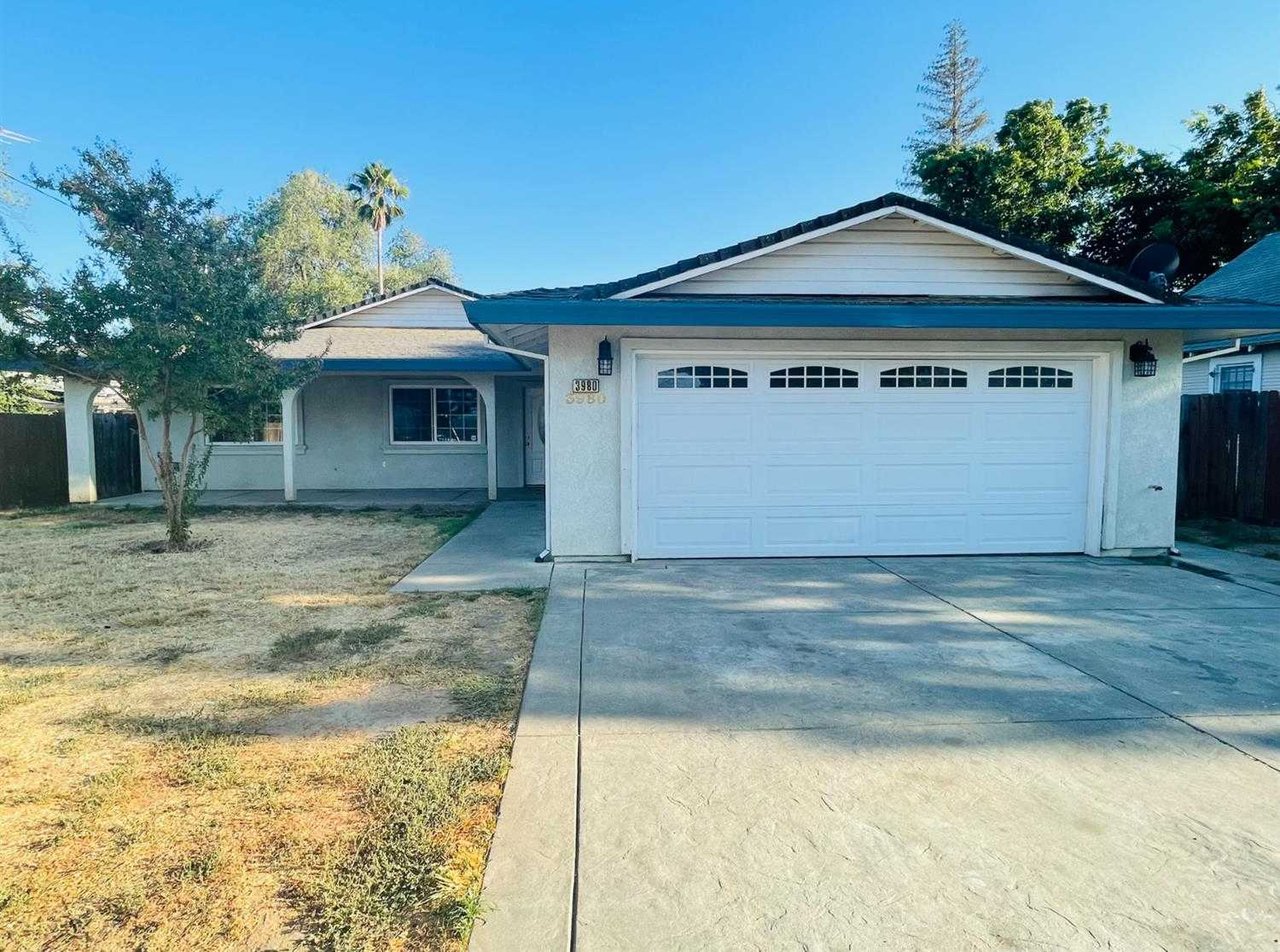 3980 Sierra Vista Avenue