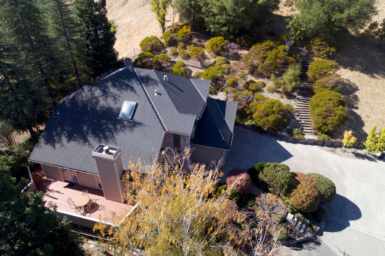 Fantastic Opportunity to buy in Alamo!