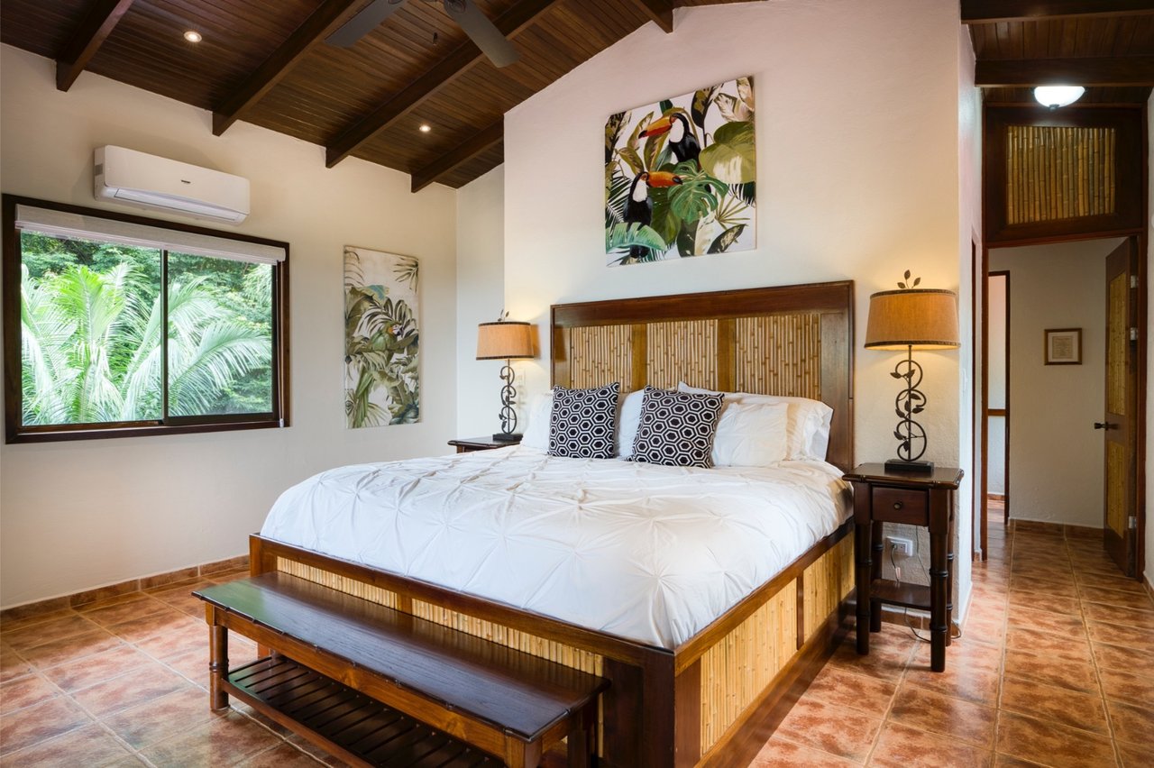 Secluded Jungle View Estate, Ojochal, Puntarenas