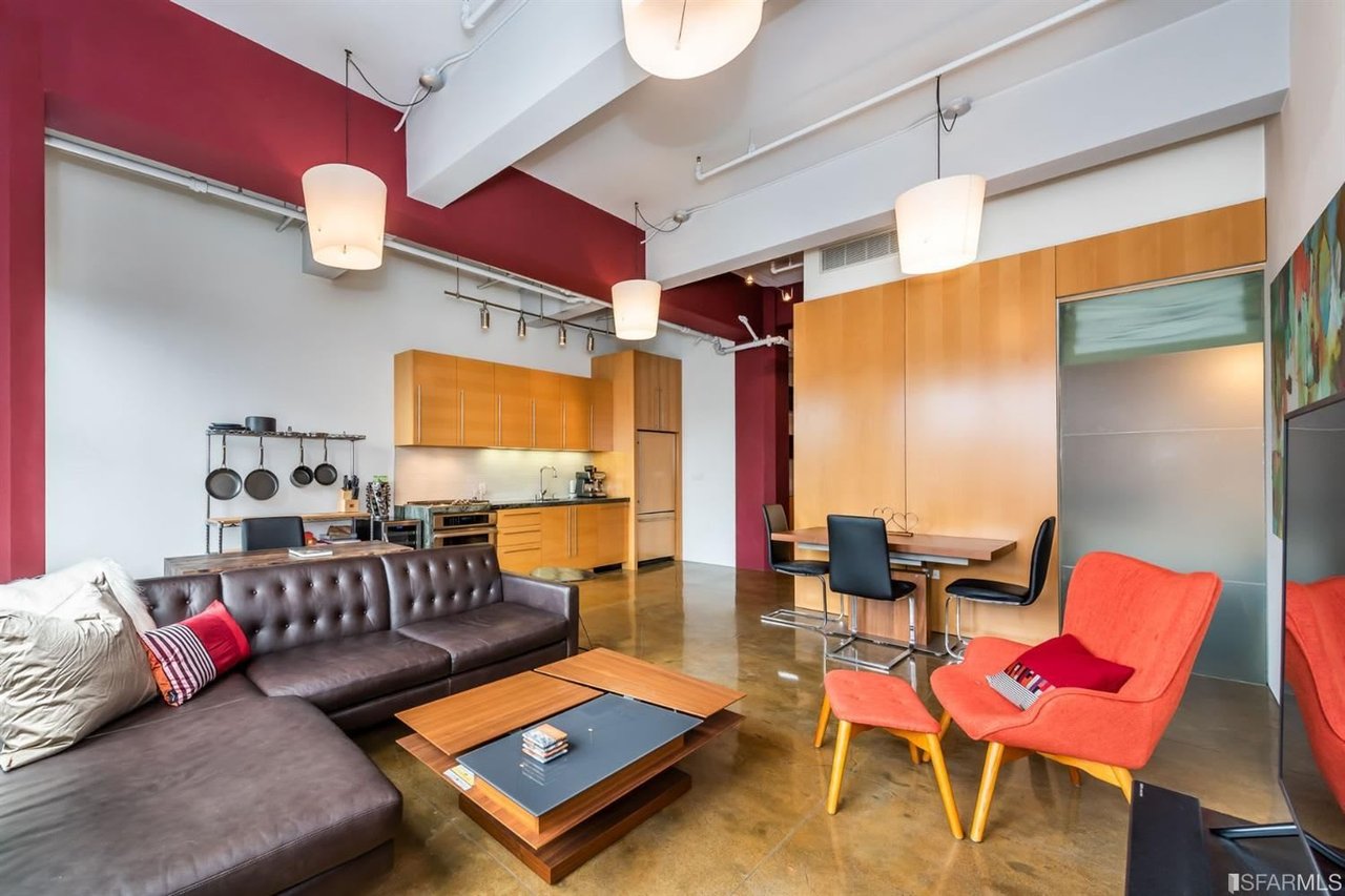 2 Mint Plaza, #406