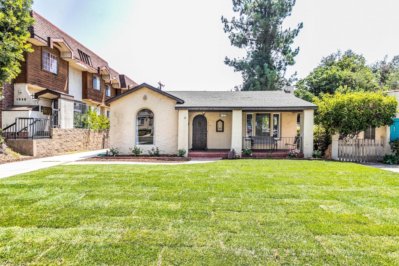 Just Closed - Standard Sale - Glendale