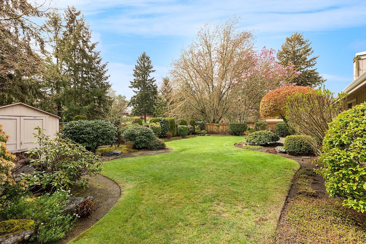 One-Story Home in OakBrook 