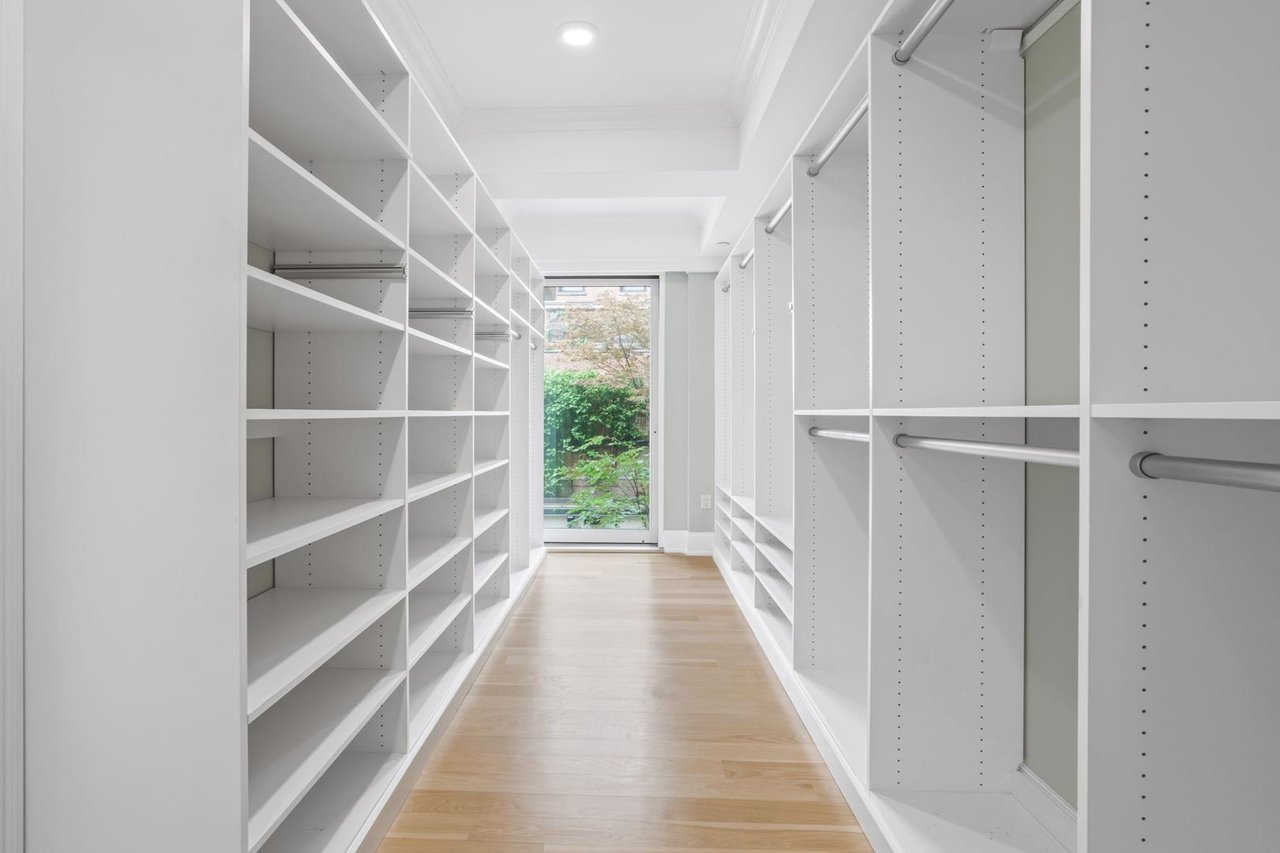 227 East 67th Street, Apt 1