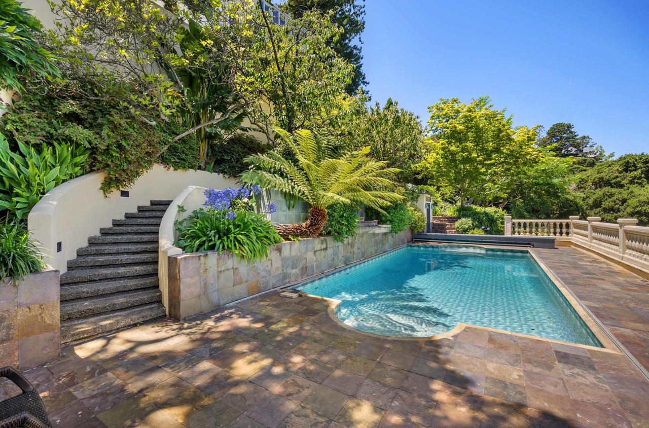 Iconic Belvedere View Estate