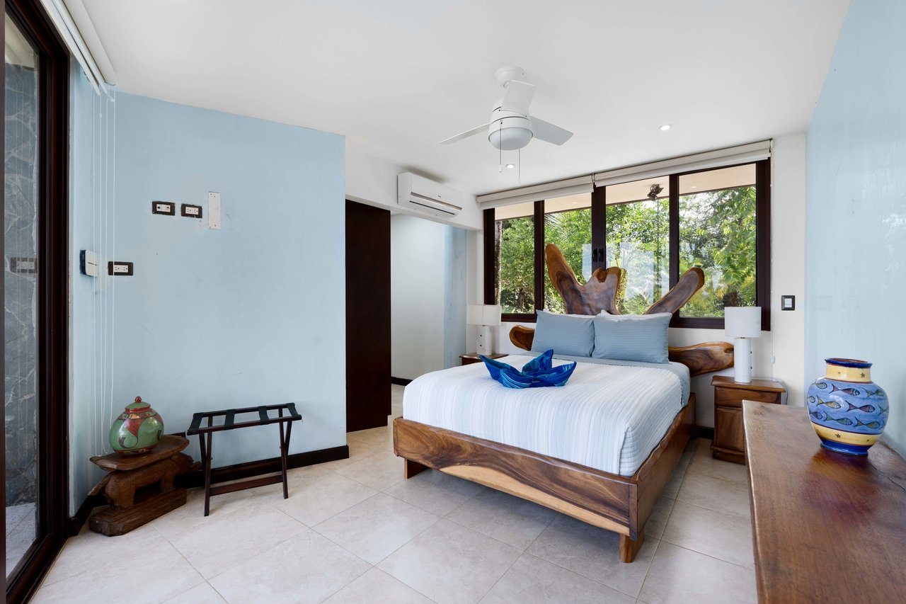 Beachfront Luxury Ocean View Home, Flamingo, Guanacaste