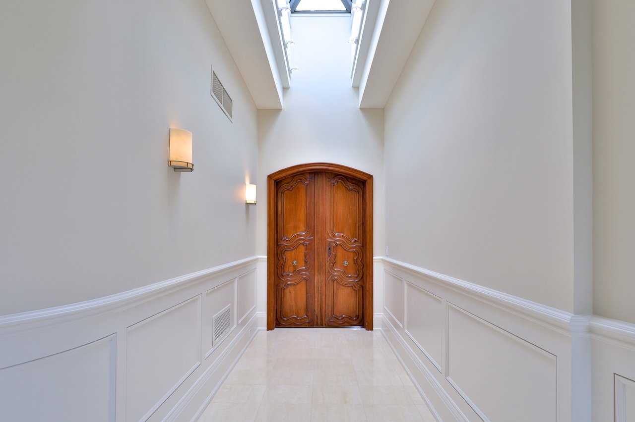Iconic Bridle Path Estate