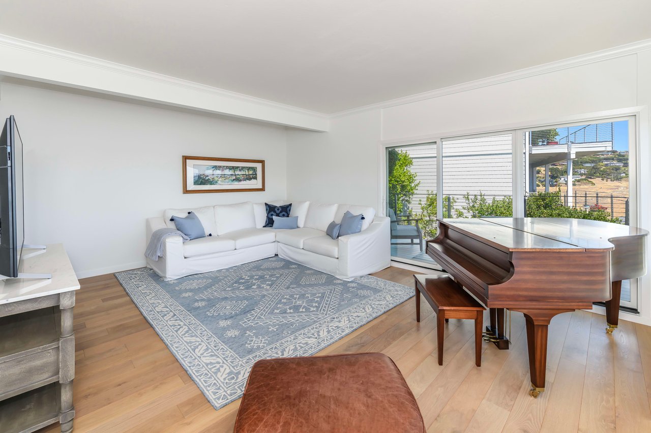 Stunning Single-Level Condo with World Class Views- Represented Seller