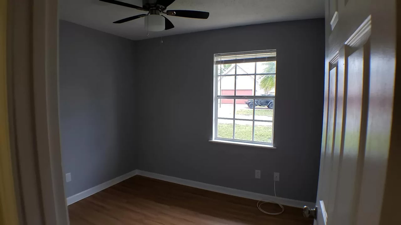 13111 Edna Street