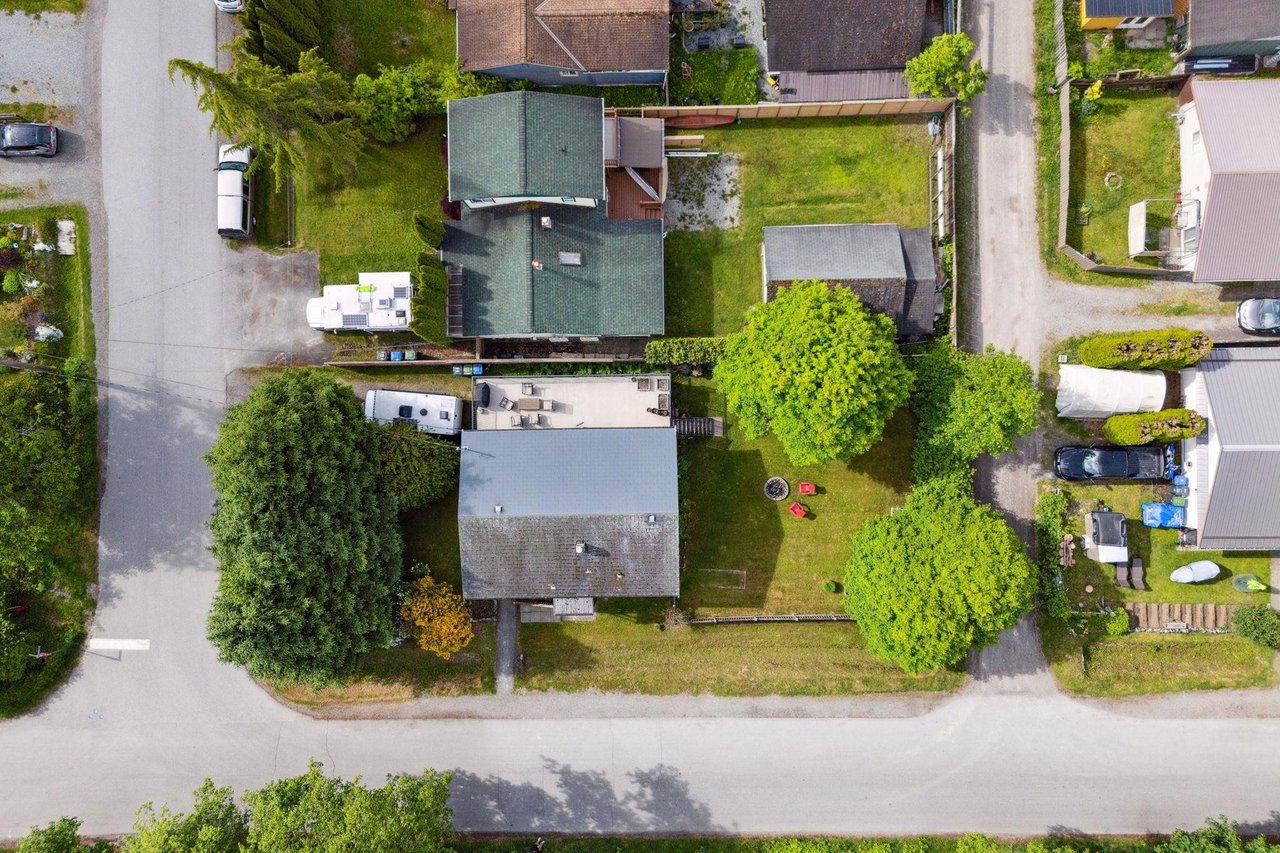 38891 Newport Road, Squamish
