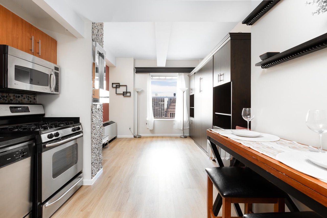 20 West Street, Apt 41-E