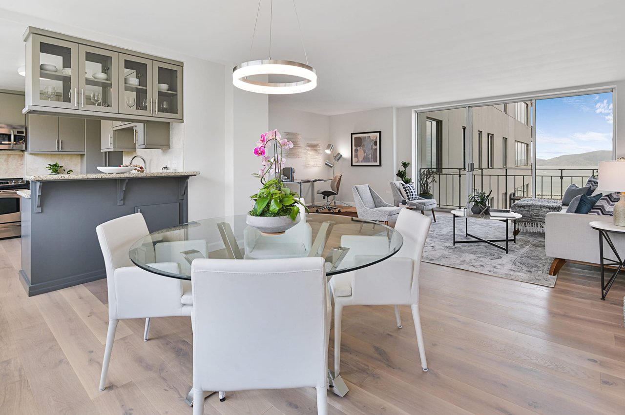 Bright and Airy Bay-View Cooperative