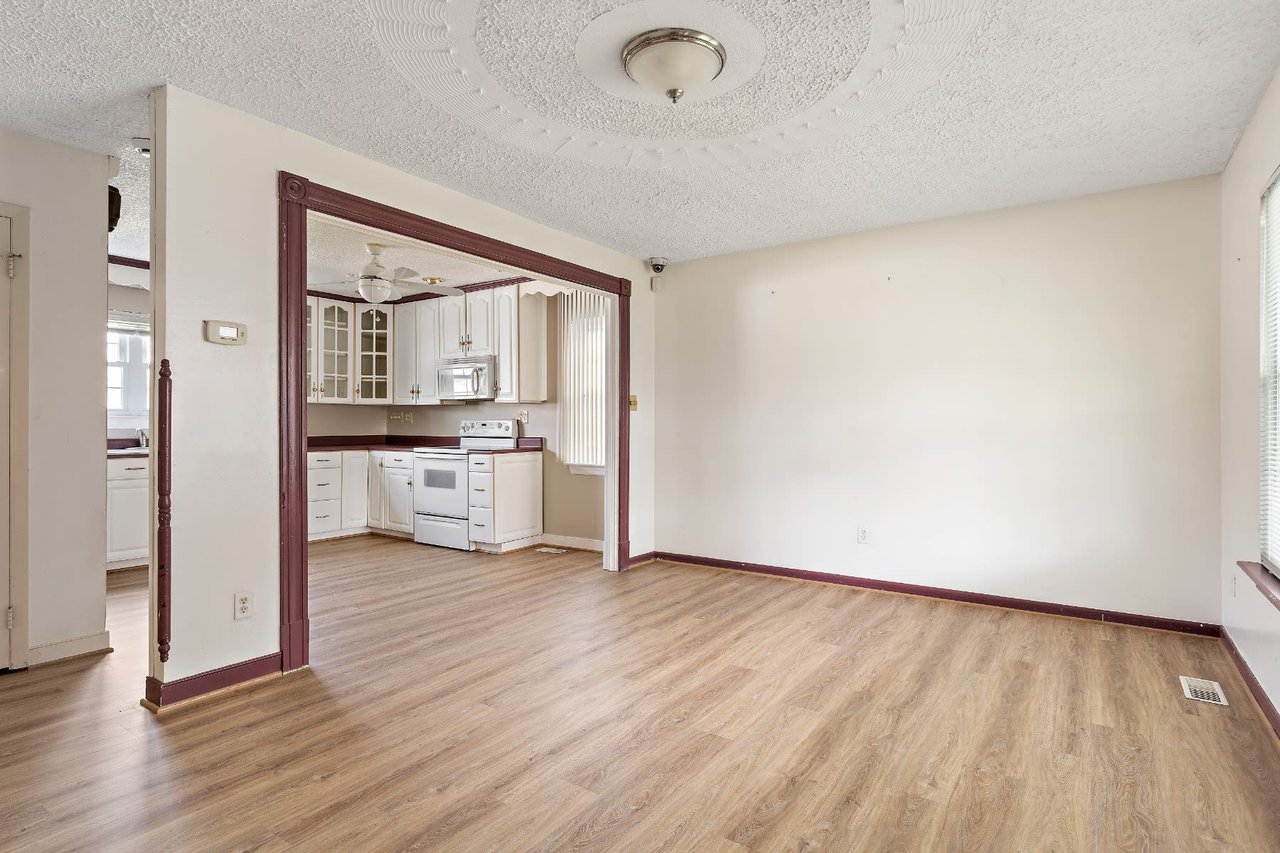 3106 Carlton Road