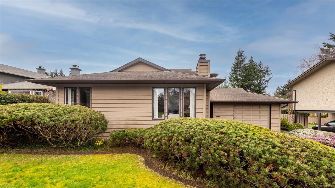 1671 Brousson Dr