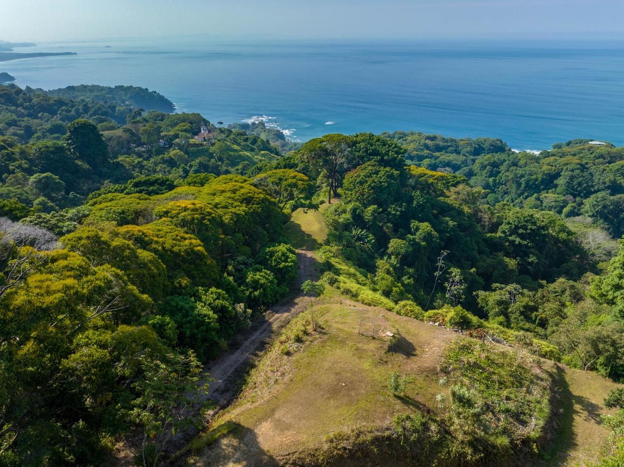 Private Ocean View Estate, Dominical, Puntarenas