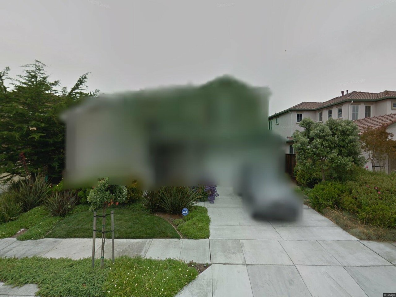 4375 Shoreline Ct