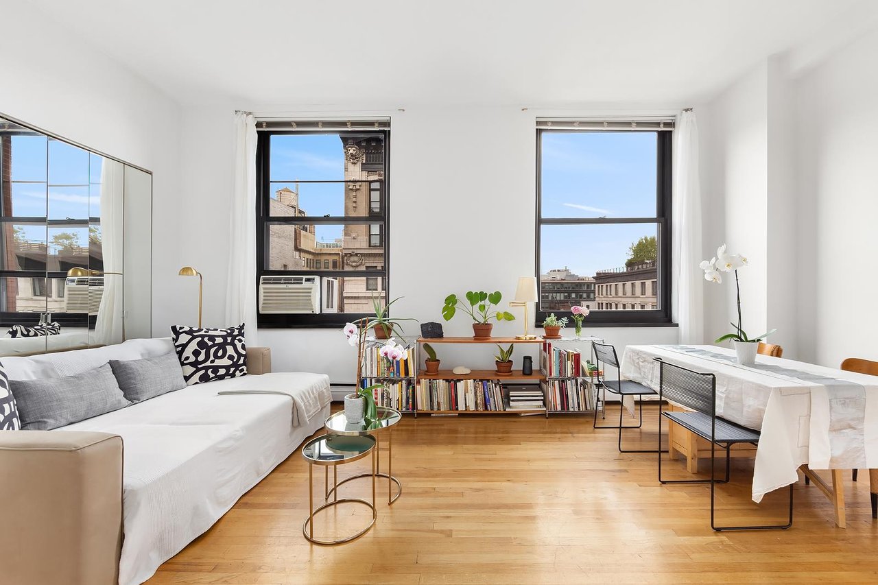 250 Mercer St Unit: D901