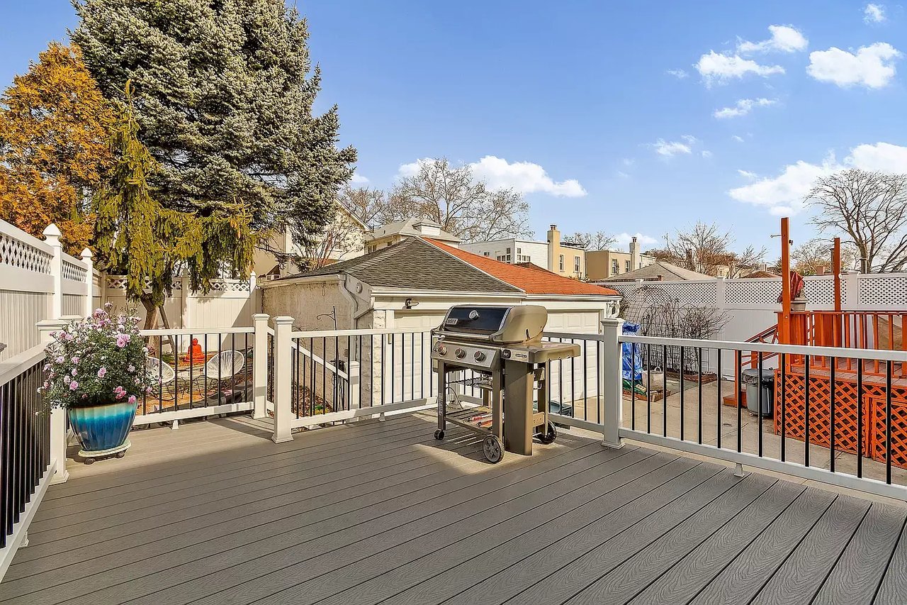 61 78th Street