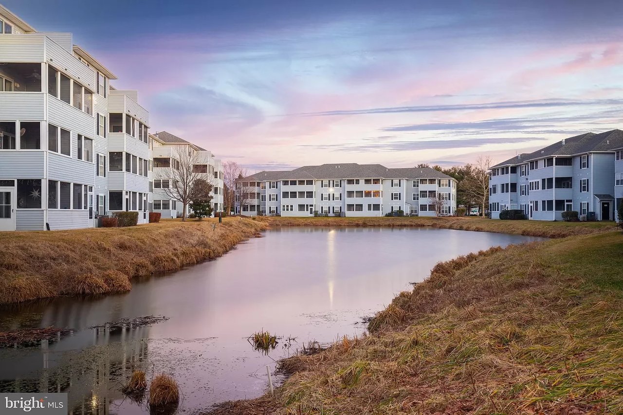 3600 Sanibel Cir #3604