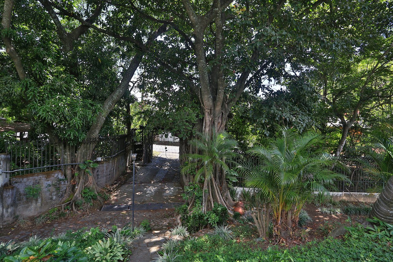 Two Home Rural Retreat, Santa Ana, San Jose