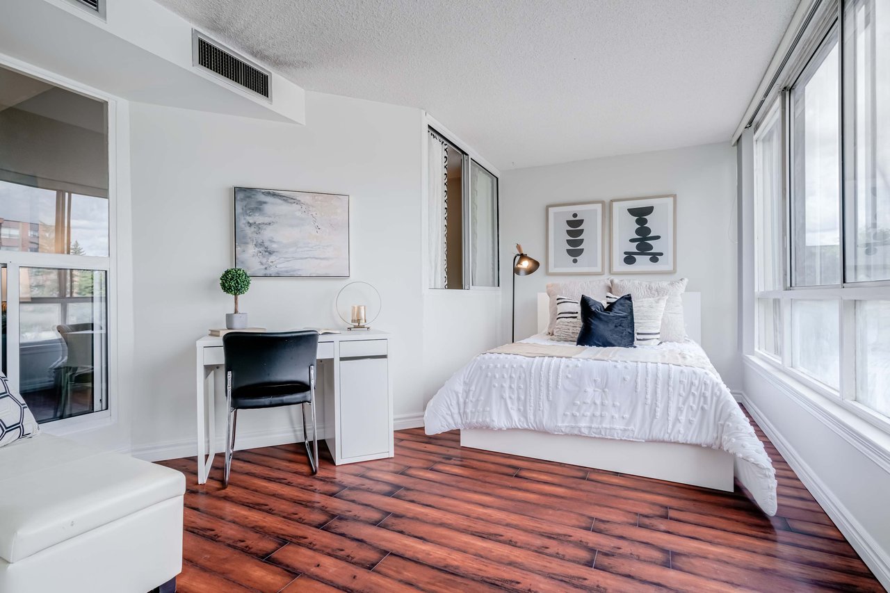 307-1665 Victoria Park Avenue