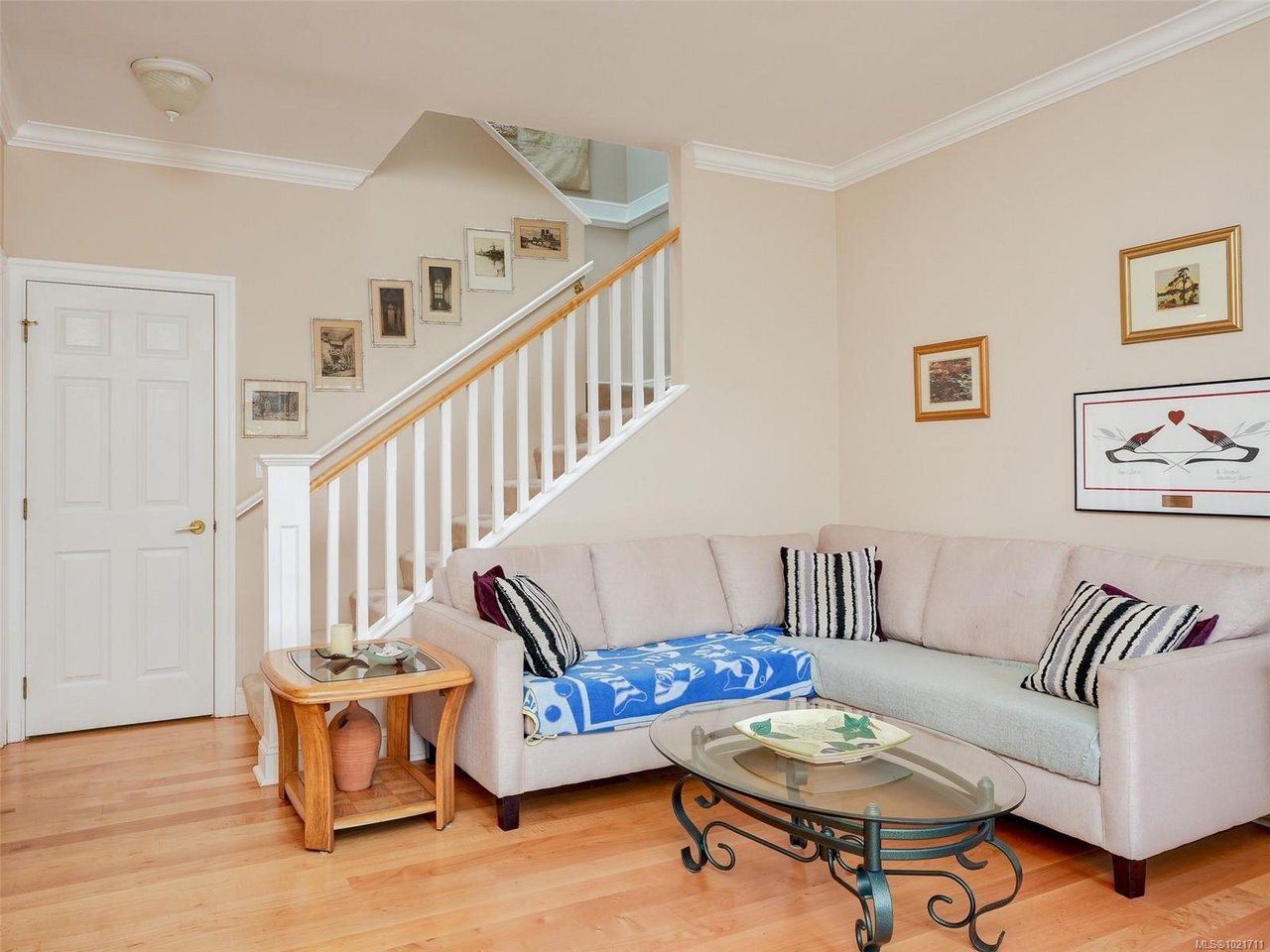 1-2573 Kilgary Pl