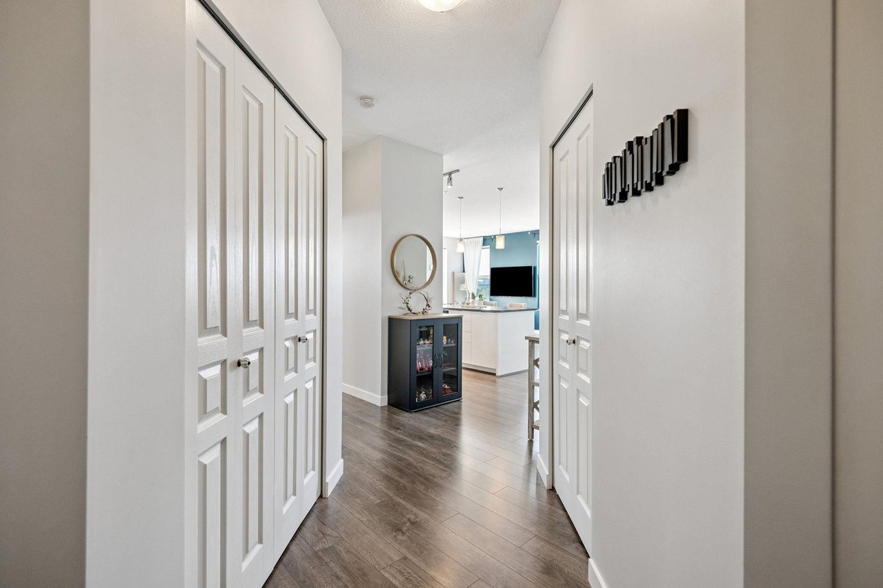 523-9311 Alexandra Rd