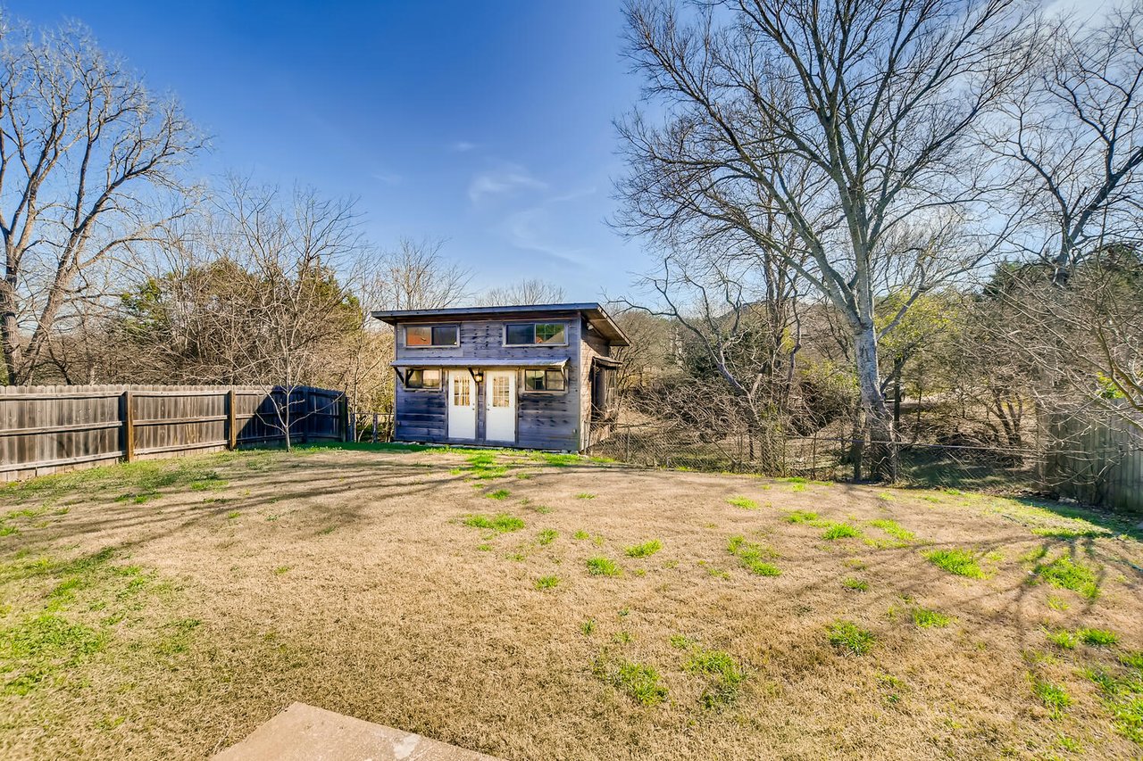 7623 Scenic Brook