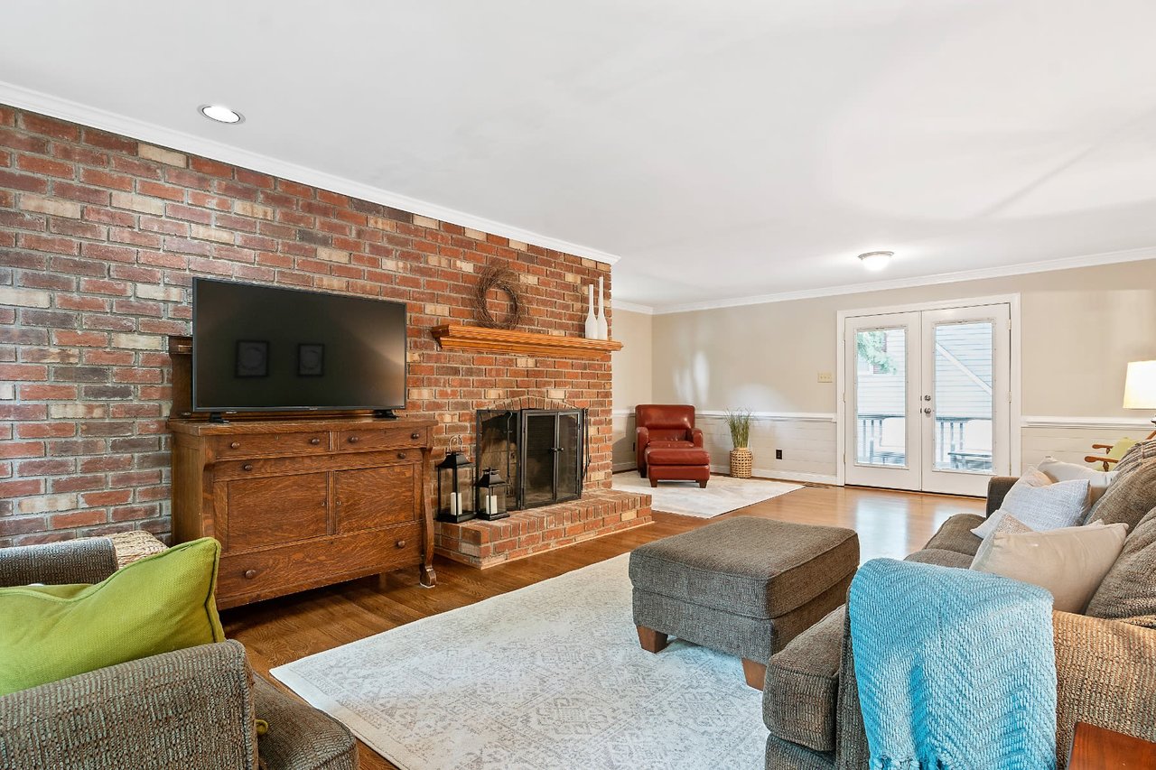 13030 Glenshade Drive