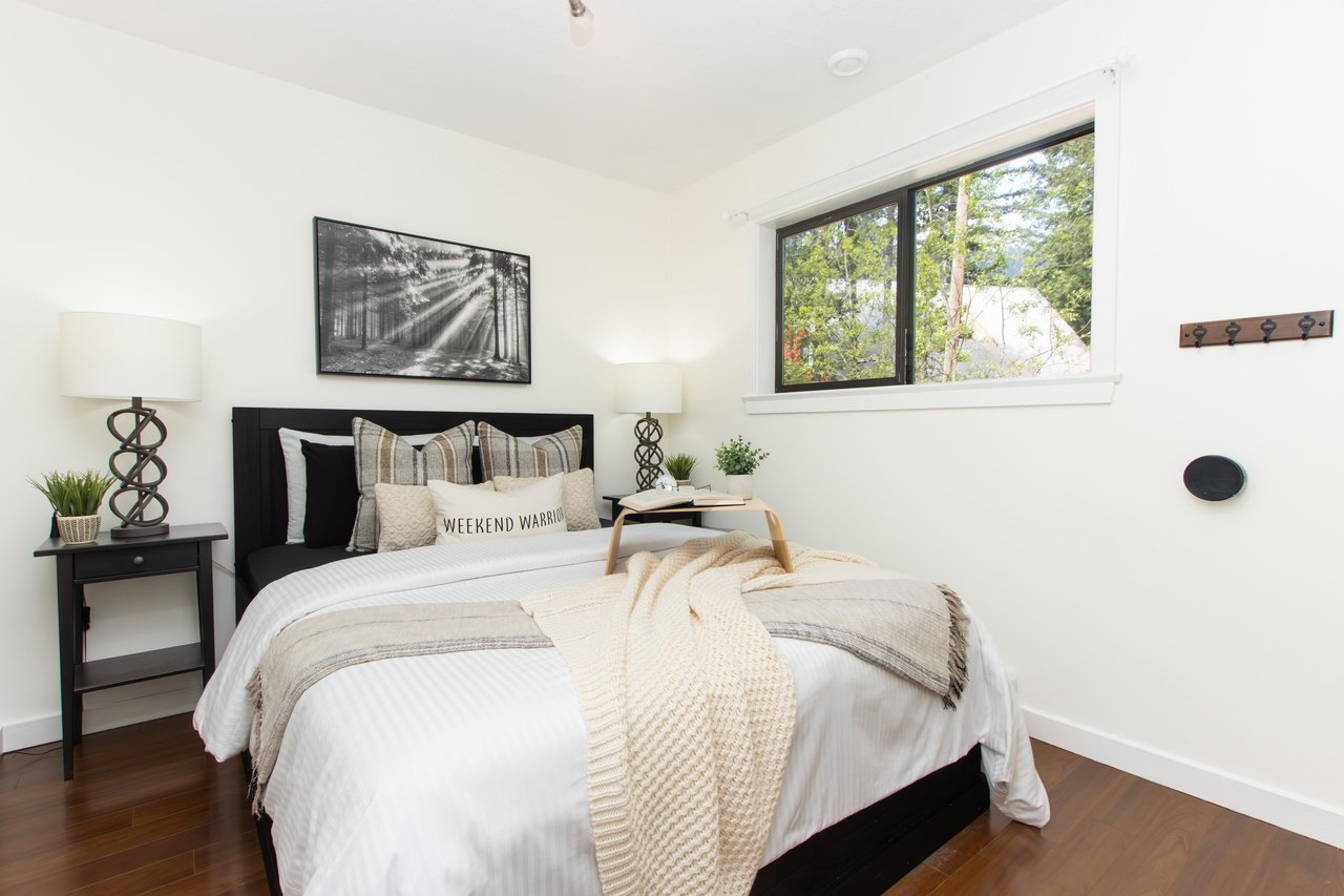 49 Pine Loop