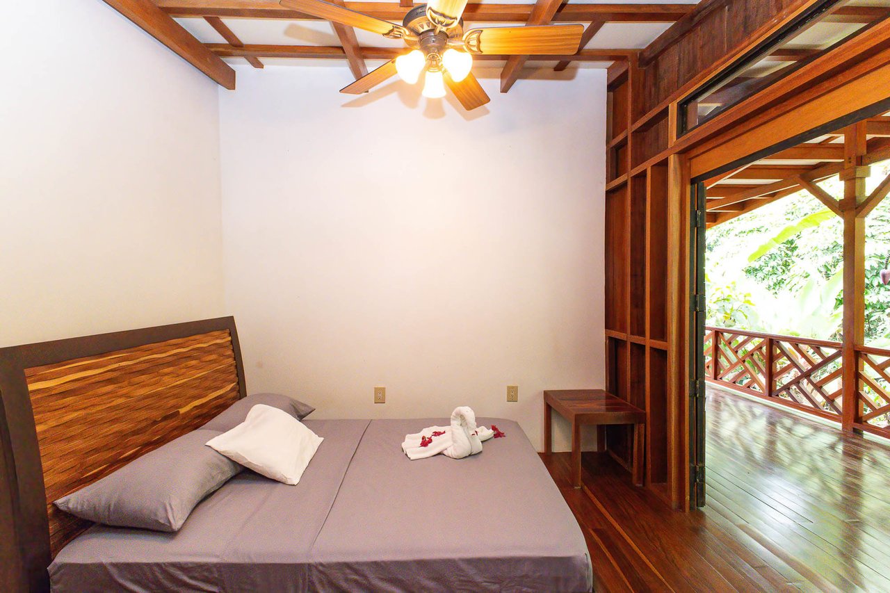 Waterfall Beachfront Estate, Osa, Puntarenas