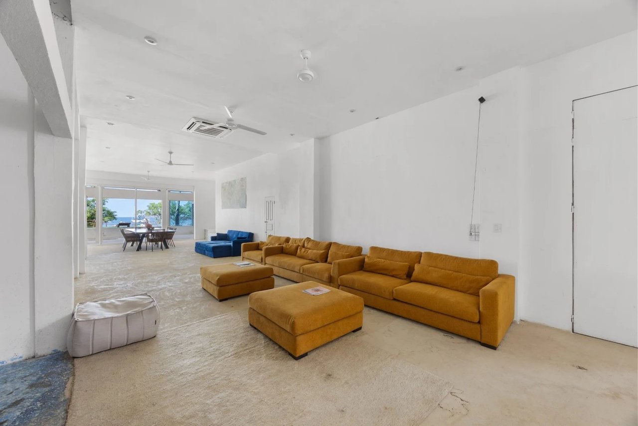 Beachfront Mixed Use Commercial Estate, Flamingo, Guanacaste