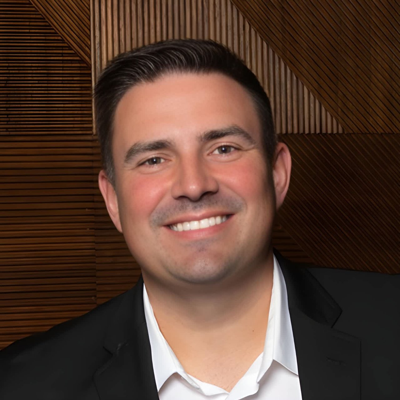 Brent Votroubek Scottsdale, AZ Real Estate Agent Headshot