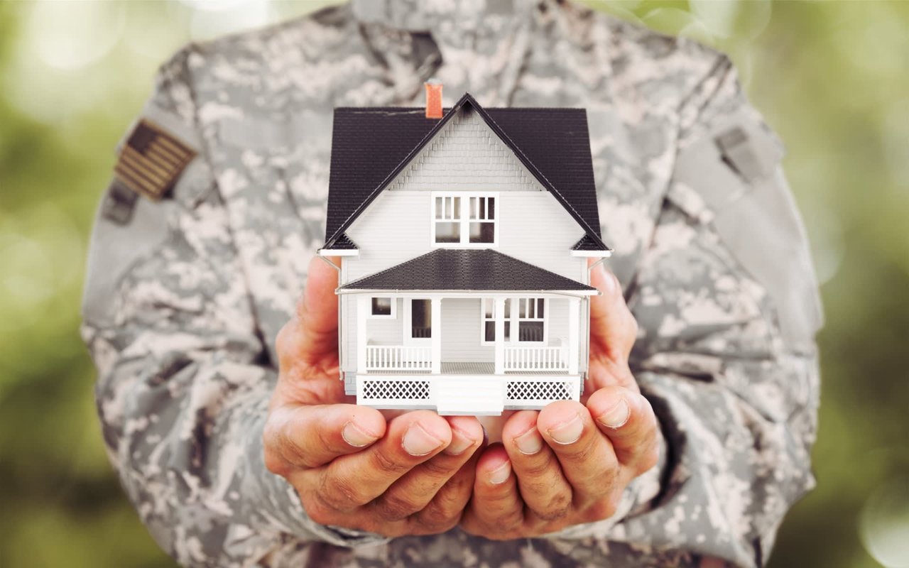 10 Tips for Veterans Who Are Buying a St. Louis Home