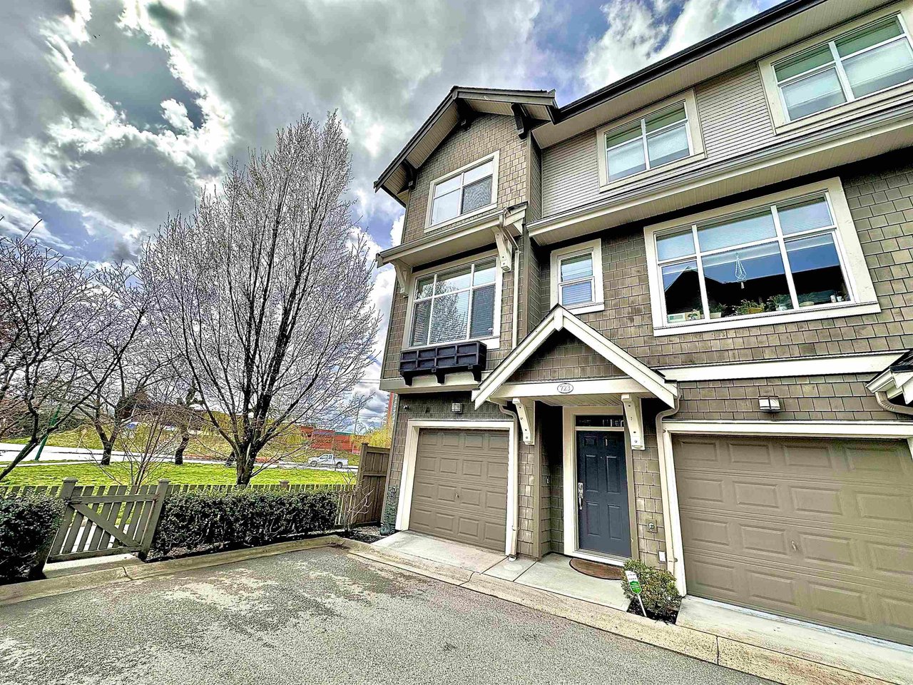 723 Premier St