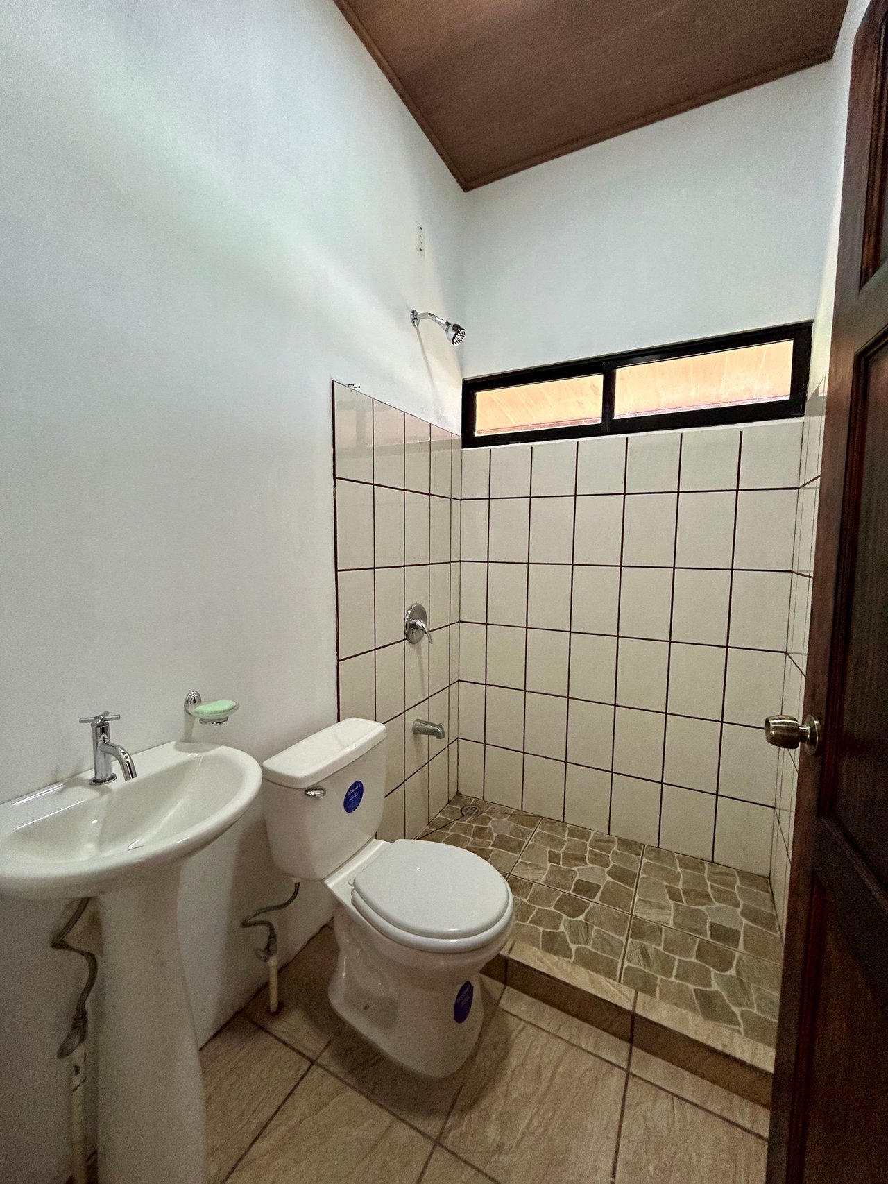 Ojochal Breezes, 2 Bed, 1 Bath With Room To Expand