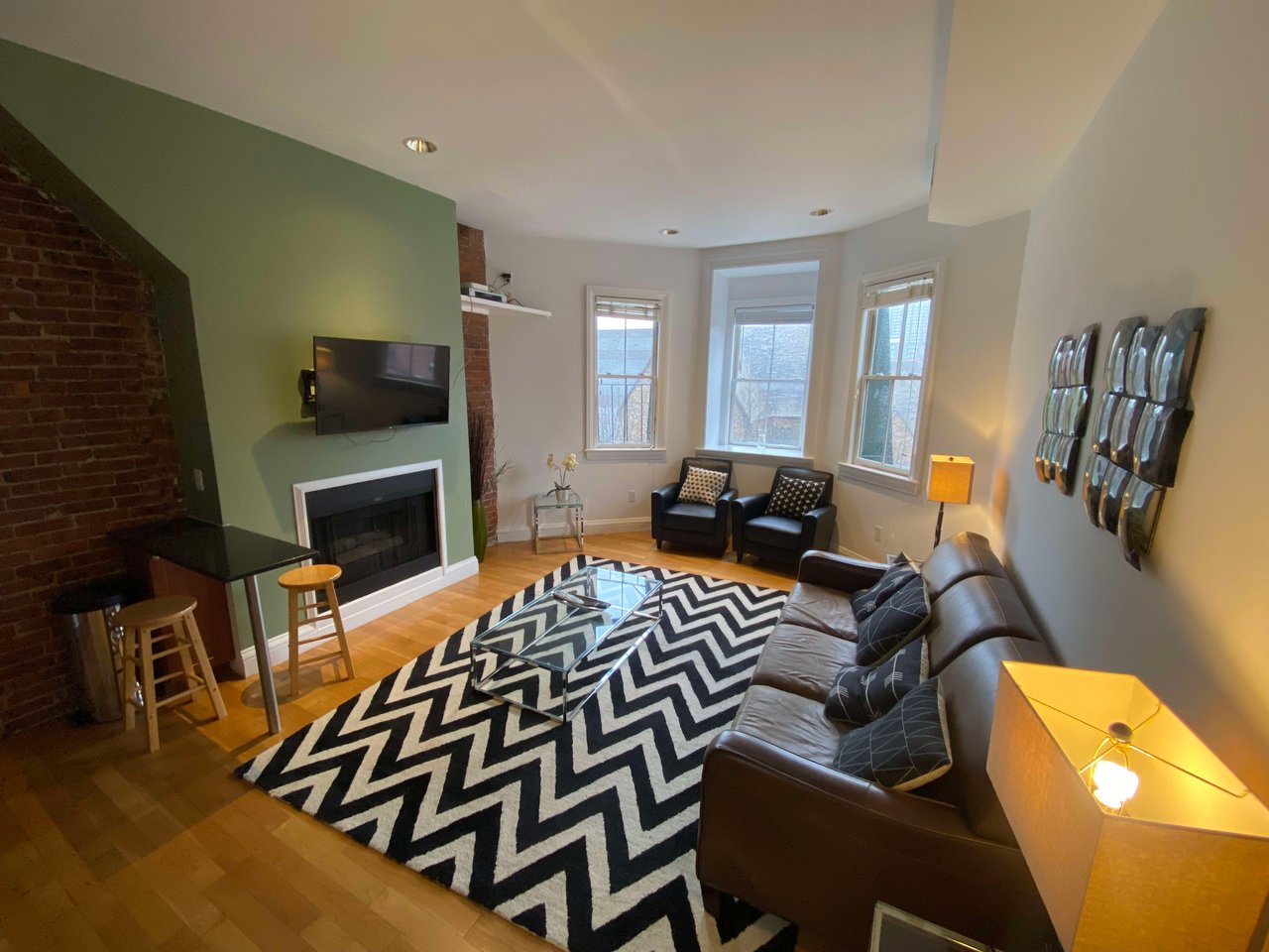 Fully Furnished "Turnkey" South End One Bed for JULY 1st