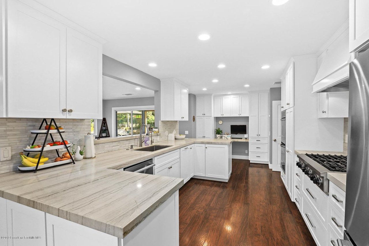 2412 San Fernando Ct